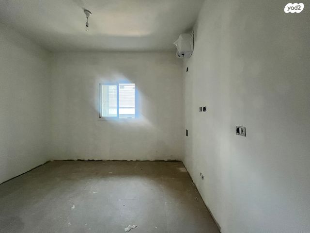 דירה, יוסף פעמוני, בבלי, תל אביב יפו