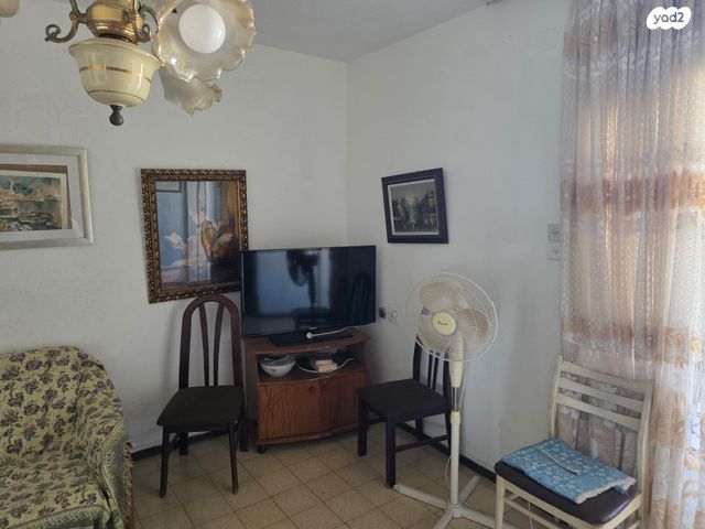 דירה, ישראל מסלנט, שפירא, תל אביב יפו