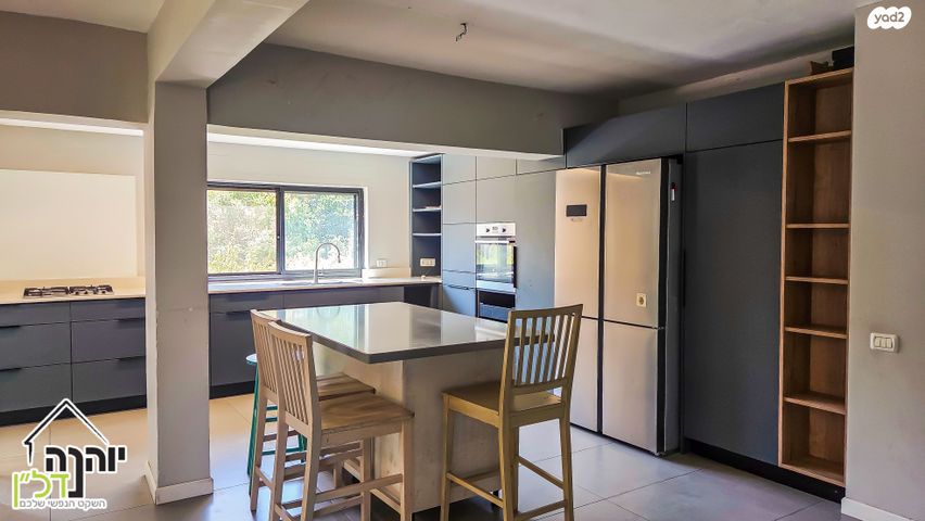 דו משפחתי, כפר תבור