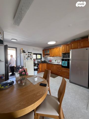 דירה, הנשיאים, רמת אשכול, מגדל העמק