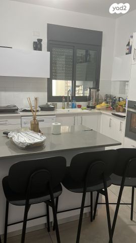 דירה, קהילת ורשה, הדר יוסף, תל אביב יפו