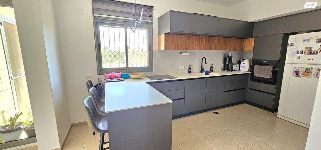 דירה, מגדיאל, הוד השרון