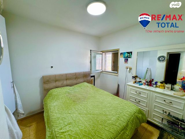 גג/ פנטהאוז, ברקן 22, תל גיבורים, חולון