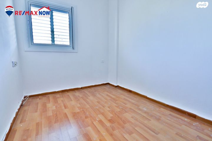 דירה, הסמדר 23, קרית כרמים, ראשון לציון