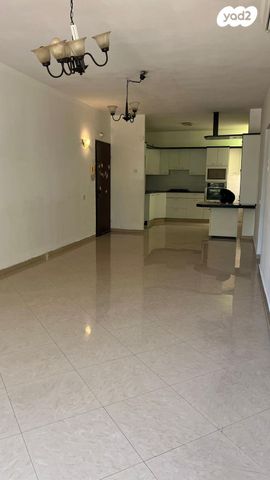 דירה, קרייתי, לב העיר, בת ים