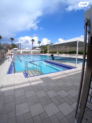 דירה, השונית, מרינה, הרצליה