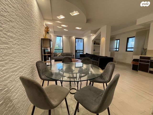 דירה, שיינקין 10, תל אביב יפו