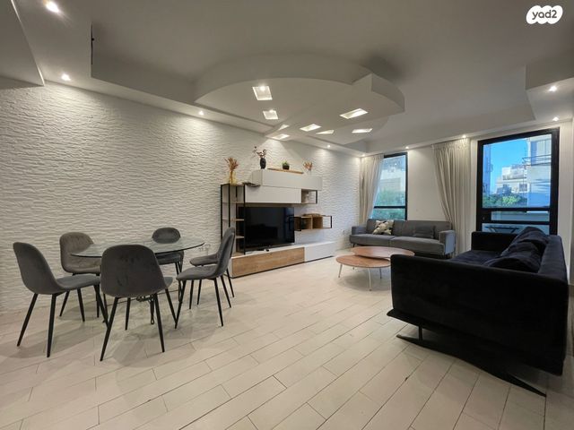 דירה, שיינקין 10, תל אביב יפו