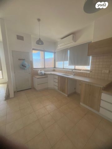 בית פרטי/ קוטג', אילת