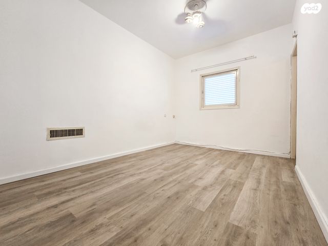 דירה, אנה פרנק, נאות יהודית ונווה ארזים, חולון