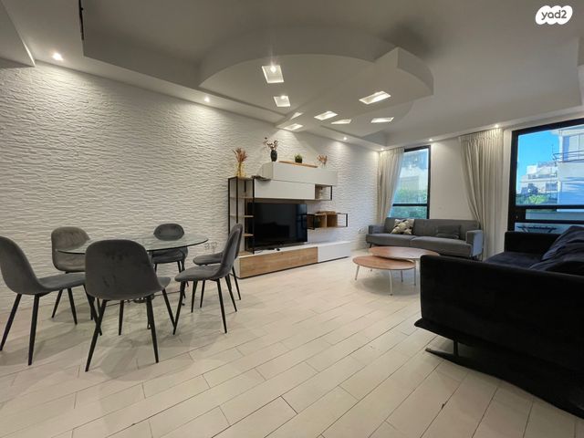 דירה, שיינקין 10, תל אביב יפו