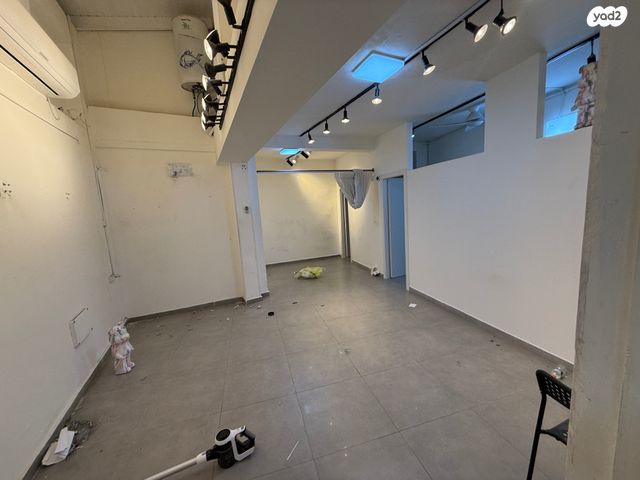 חנויות/ שטח מסחרי, דיזנגוף 79, הצפון הישן - דרום, תל אביב יפו