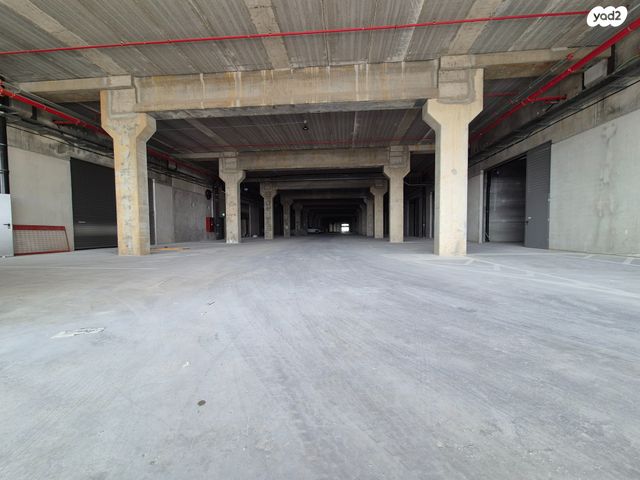 מבני תעשיה, בן ציון גליס, פארק עסקים ירקון / אזור תעשיה סגולה, פתח תקווה