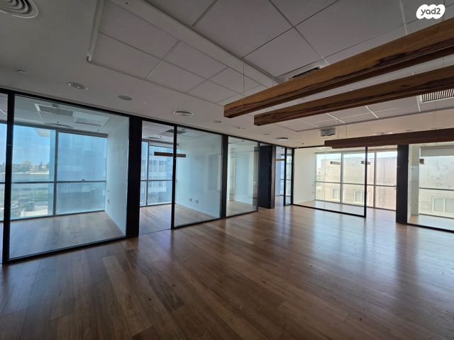 משרדים, אזור תעשיה, הרצליה