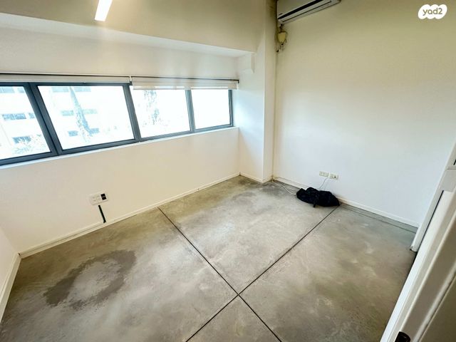 משרדים, מרכז עינב, מודיעין מכבים רעות