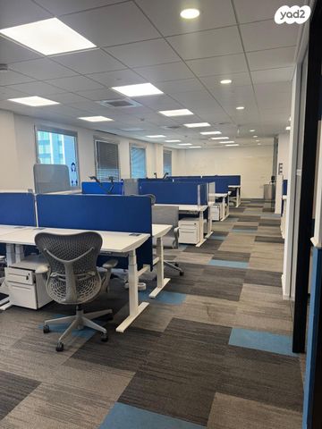 משרדים, הרצליה