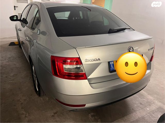 סקודה אוקטביה