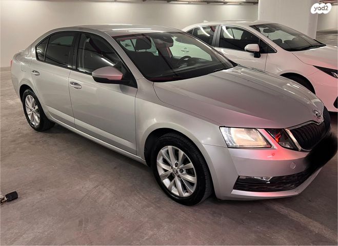 סקודה אוקטביה