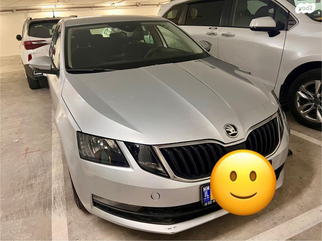 סקודה אוקטביה