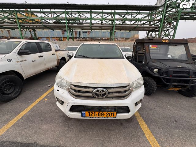 מודעת רכב טויוטה היילקס 1