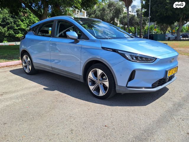 מודעת רכב ג׳ילי Geometry C