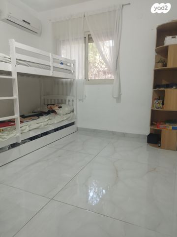 דירת גן, כצנלסון 5, קרית עמל, קרית טבעון