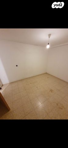 קרית יערים 28