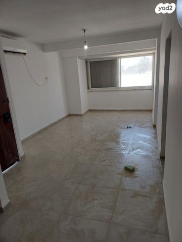 דירה, פרץ 17, תל חנן, נשר