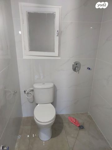 דירה, פרץ 17, תל חנן, נשר