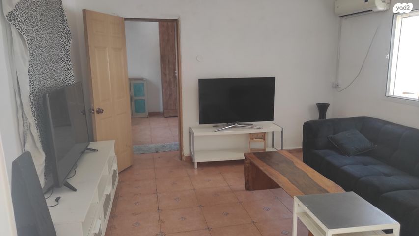 יחידת דיור, הגפן 1, עזריקם, עזריקם