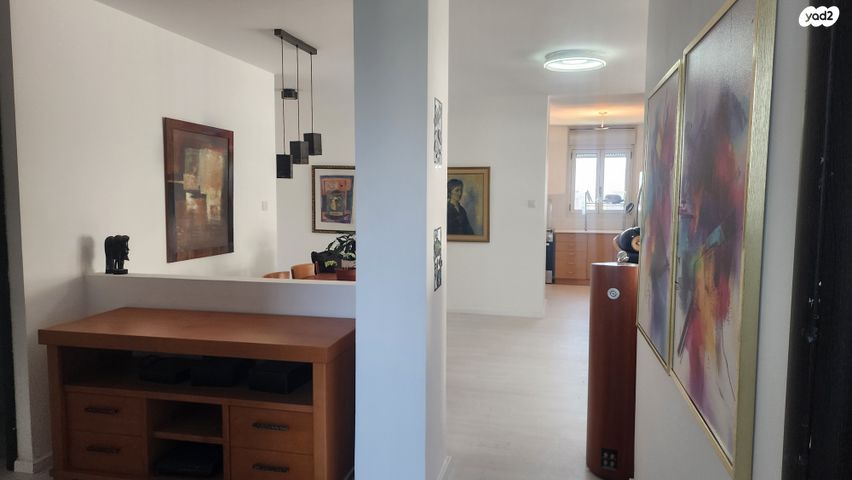 דירה, הרב שאולי 7, רחובות החדשה, רחובות