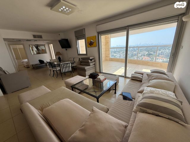 גג/ פנטהאוז, סוקולוב 6, מרכז, הרצליה