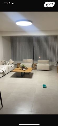 שדרות העצמאות 