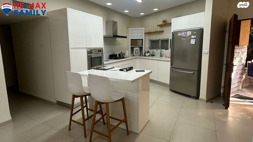 דו משפחתי, ברכה פולד 4, קרית אתא