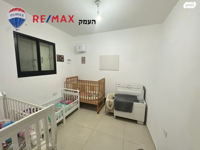 גג/ פנטהאוז, מגדל העמק