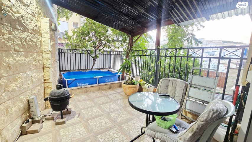 דירה, חטיבת עציוני, רמת רבין מערב, כרמיאל