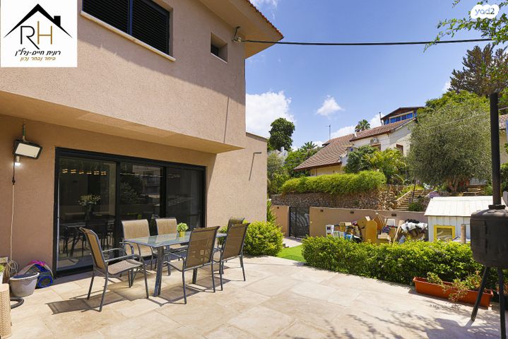 בית פרטי/ קוטג', אורנית