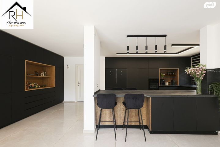 בית פרטי/ קוטג', אורנית