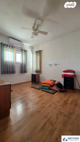 דירה, ארלוזורוב 20, פועלים א, כפר סבא