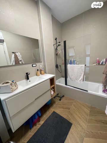 דירה, שדרות העצמאות, רוטשילד עצמאות, בת ים