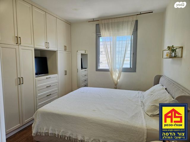 דירה, סנסן, צור הדסה