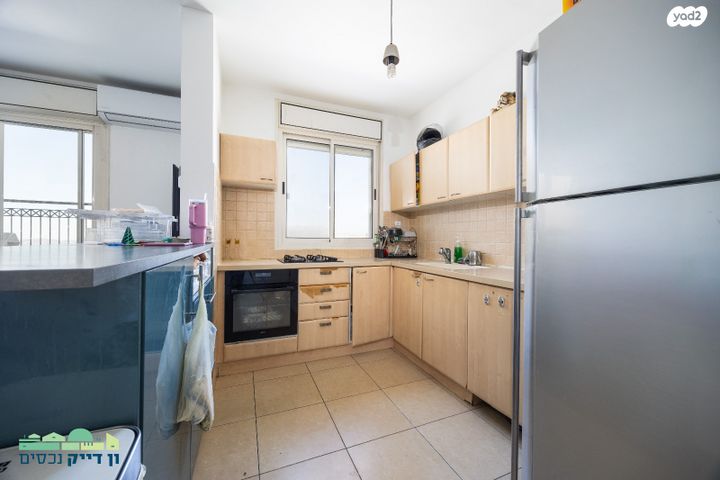 דירה, סול ליפצין, חומת שמואל, הר חומה, ירושלים