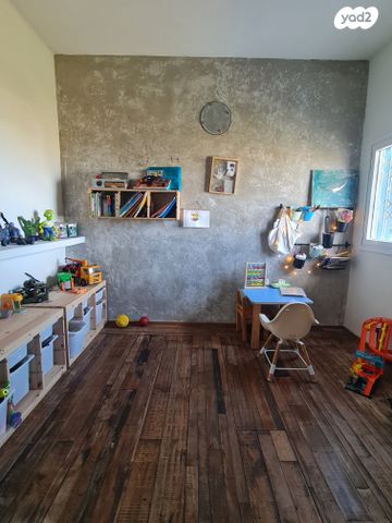 דירה, שדרות מוריה, אחוזה, חיפה