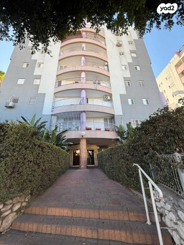 משה אבן עזרא 17