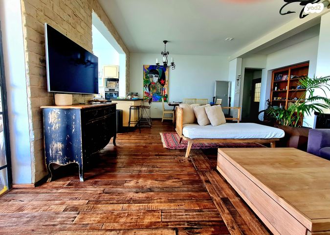 דירה, שדרות מוריה, אחוזה, חיפה