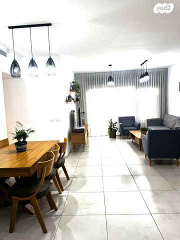 דירה, כפר יונה