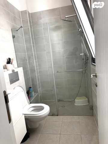 דירה, כפר יונה