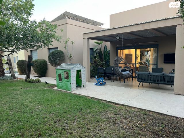 בית פרטי/ קוטג', שאר העיר, עומר