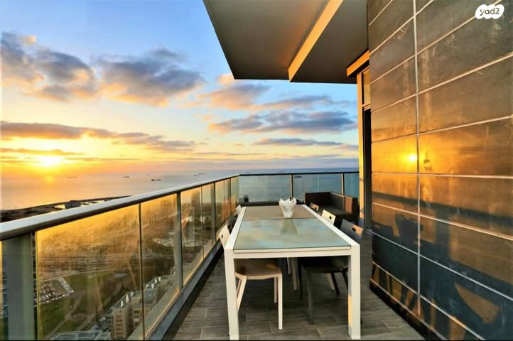 דירה, שדרות ירושלים 16, הקריה מע"ר, אשדוד