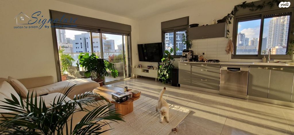 דירה, קריניצי, שכונת בן גוריון, מרכז העיר ג', רמת גן